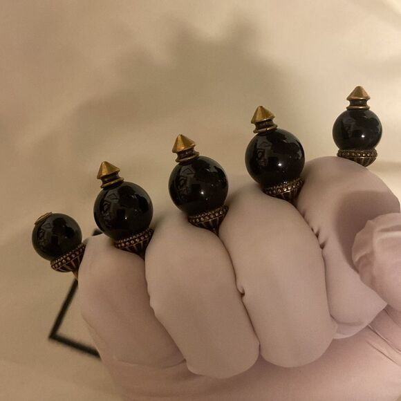 GUCCI - MULTI FINGER RING -
44902511D878029M
SIZE: M - Picture 12 of 12